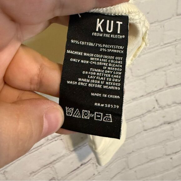 Kut From The Kloth Cream Denim Jacket size large - Picture 8 of 9